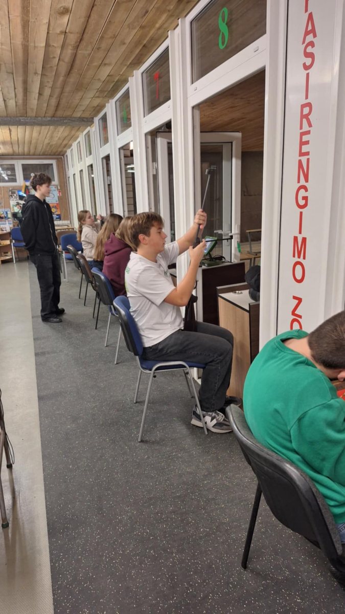 588024821_1159422172980950_18728402833093504_n