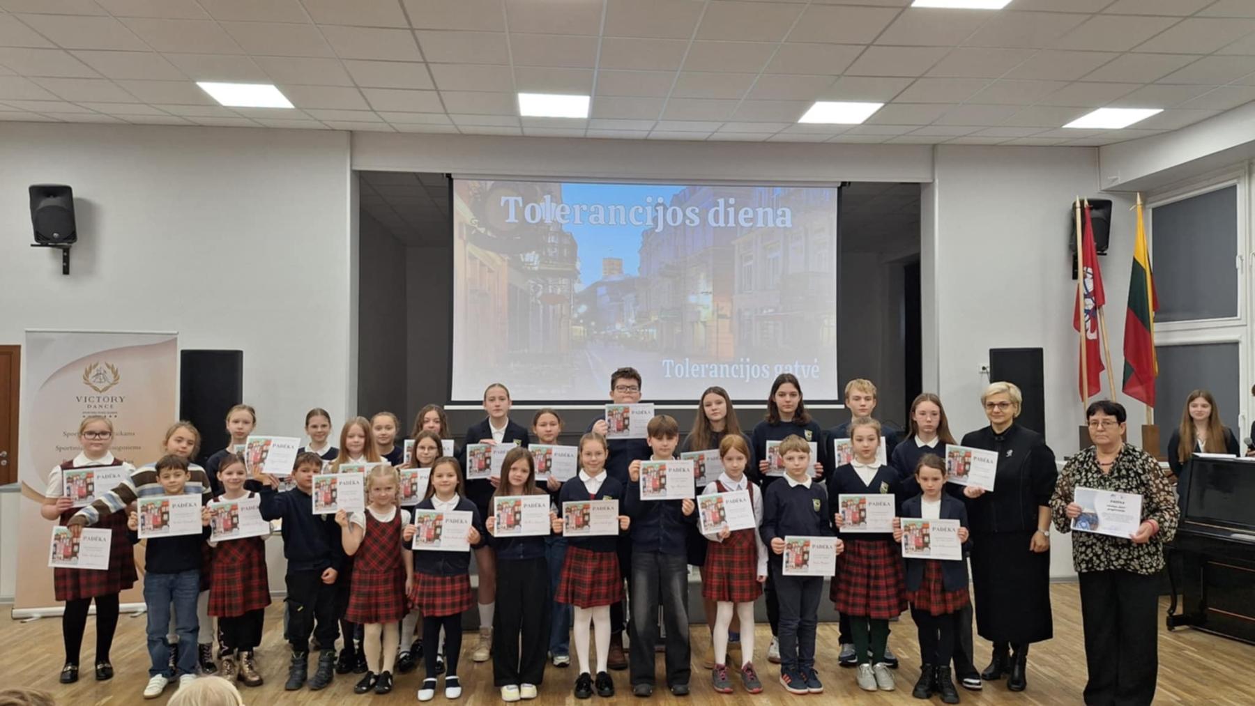 024e6e5e-38ee-4f58-bfe3-44dfaac7c07f